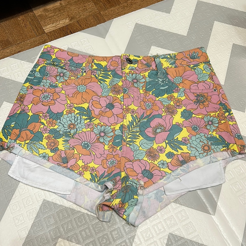 Wild Fable High Waisted Floral Shorts